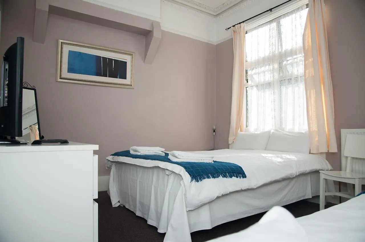 Manor House London Otel Woodford