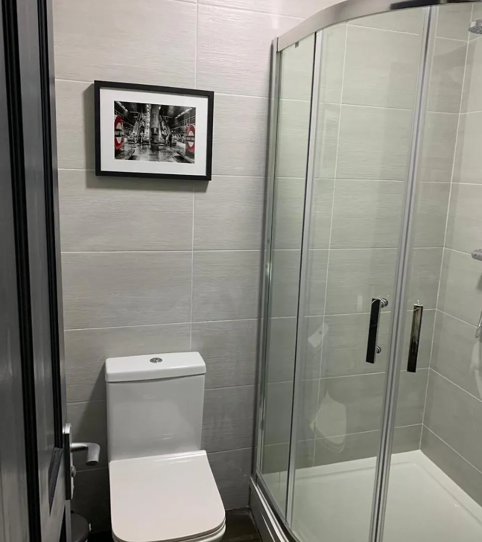 Manor House London Hotel Woodford